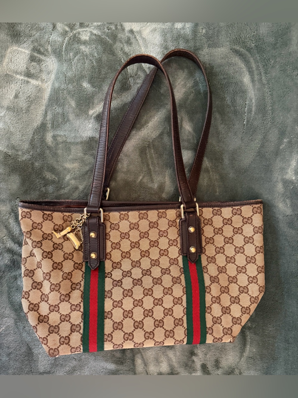 Authentic Gucci Sherry Line Tote - Picture 2 of 14
